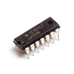 LM339N comparador diferencial cuádruple [14]